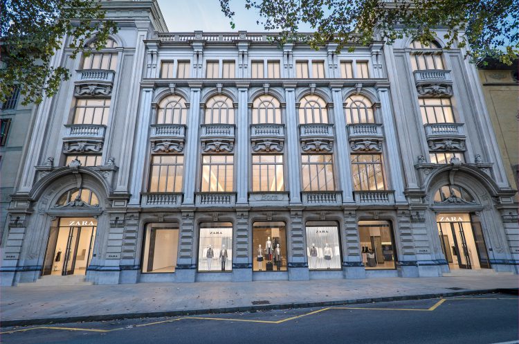 render 3D de fachada de tienda zara en Palma de Mallorca